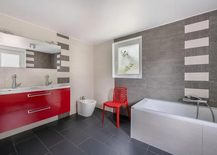 - Magnifique Maison Avec Piscine - 8 Pers בית נופש